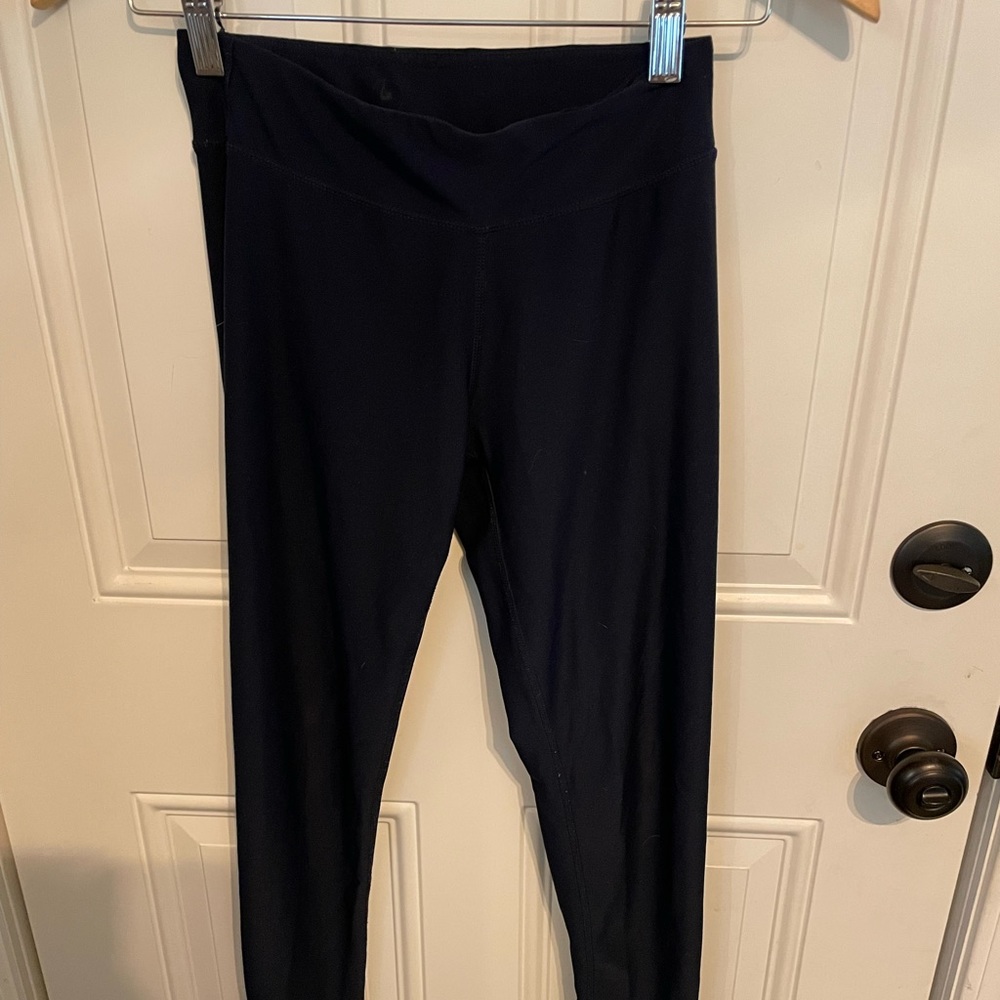 Girls navy leggings spandex worn frequently in good condition large 12-14